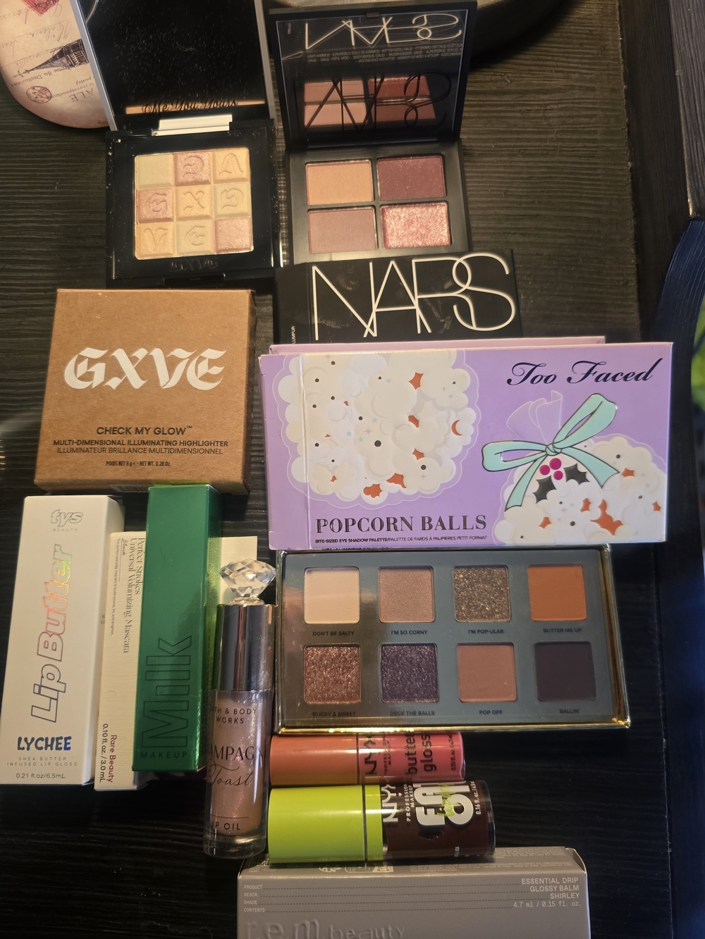 Too Faced Popcorn Balls Eyeshadow Palette - Pink, Peach & Brown Tones